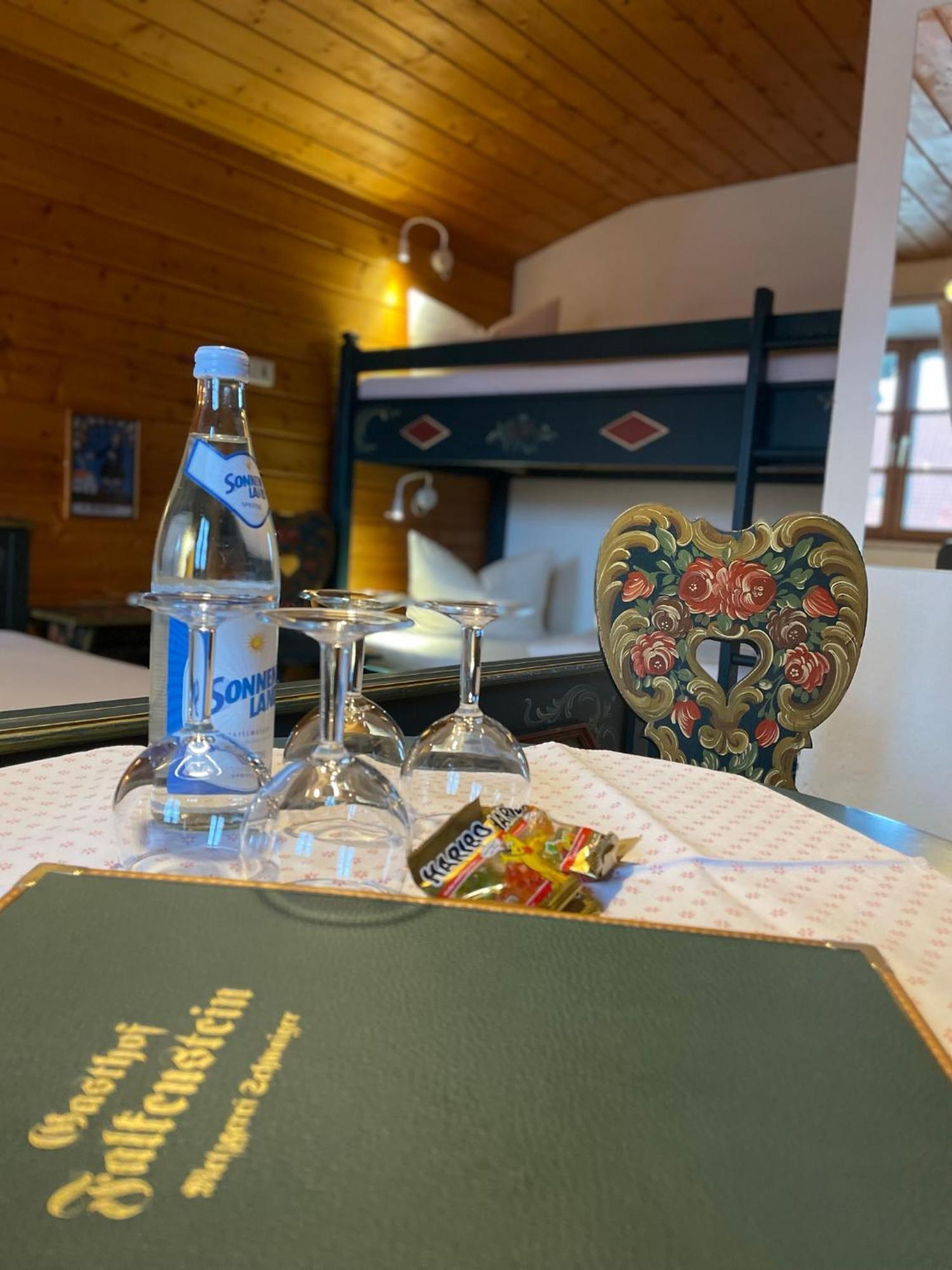 Gasthof Falkenstein - Metzgerei Schwaiger - ฟลินทส์บาค ภายนอก รูปภาพ