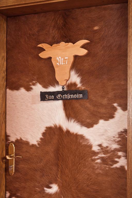 Gasthof Falkenstein - Metzgerei Schwaiger - ฟลินทส์บาค ภายนอก รูปภาพ